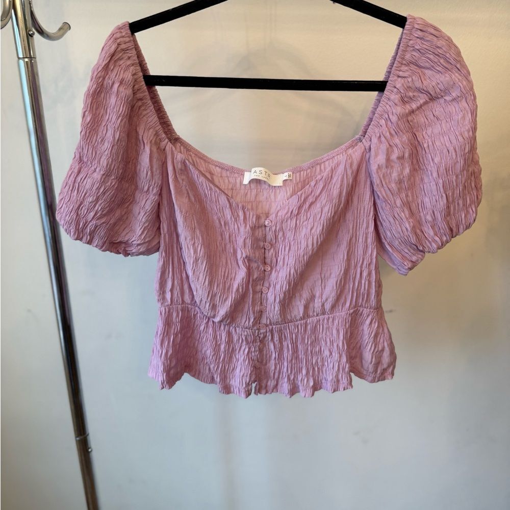 Astr Lilac Puff Sleeve Button-Front Peplum Top - Picture 4 of 5